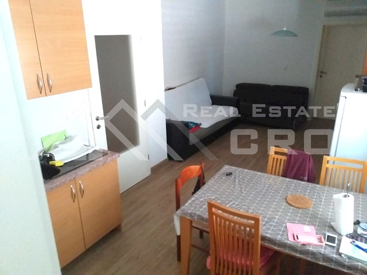 Nepremičnine Brač - Dva opremljena apartmaja v edinstveni ponudbi, prodamo