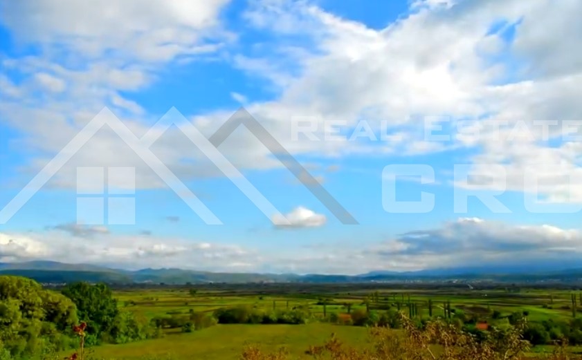 Nepremičnine Sinj – Kmetijska zemljišča v bližini reke Cetine, naprodaj