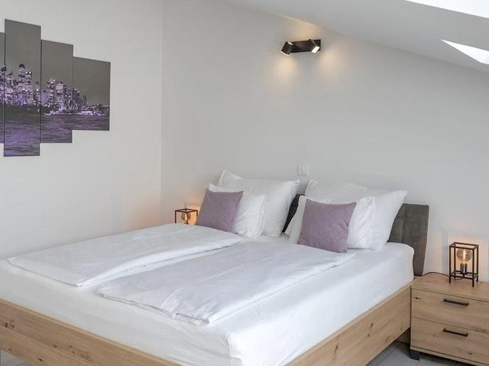 Pješčana Uvala, prva vrsta do morja, odlična pozicija ob plaži, ekskluziven apartma za prodajo, Pula, Istra, Hrvaška