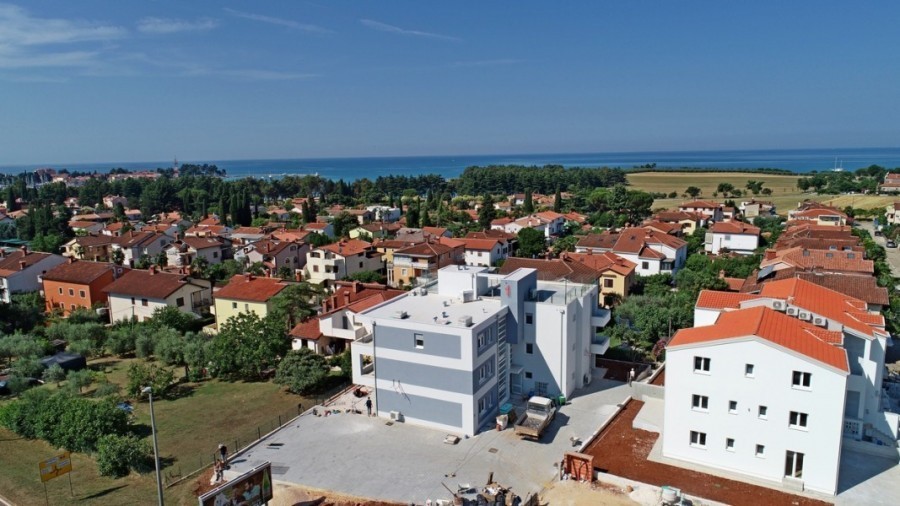 Penthouse s strešno teraso 51.59 m2, Novigrad, Istra