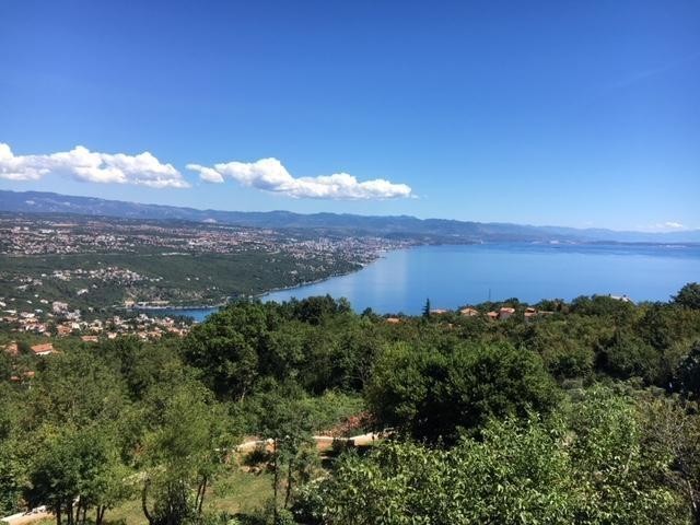 Lepa vila z bazenom, Opatija, Hrvaška