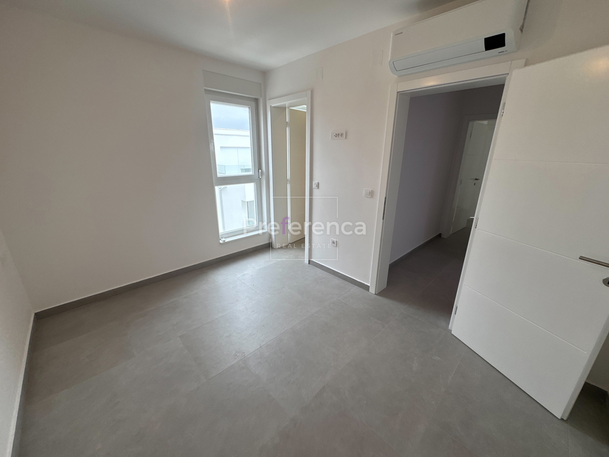 Novalja - penthouse v bližini morja