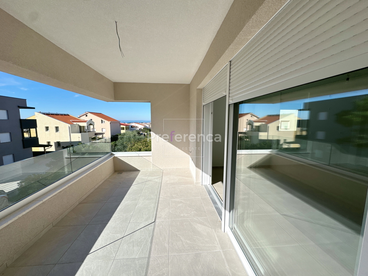 Povljana - dvosobno stanovanje v pritličju z vrtom