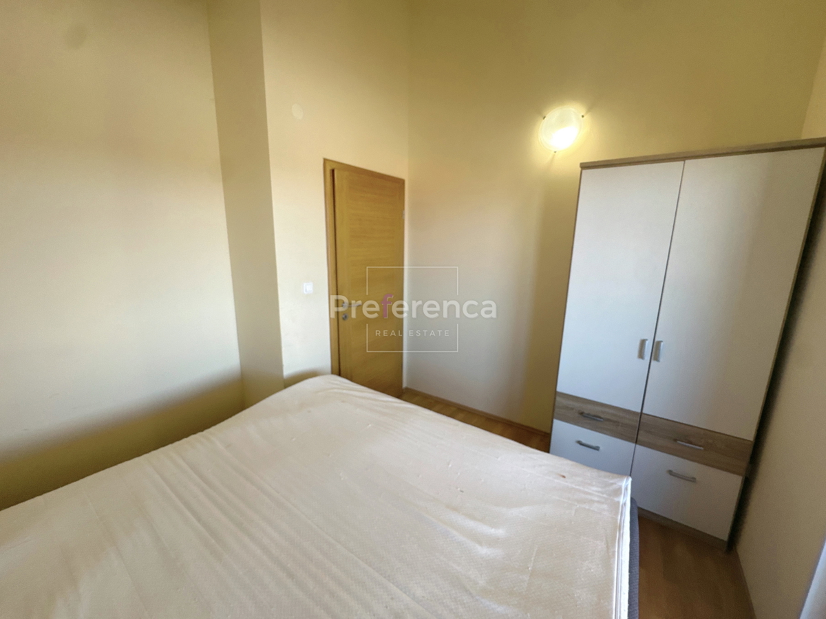 Novalja, mirna lokacija – dvosobno stanovanje v 2. nadstropju