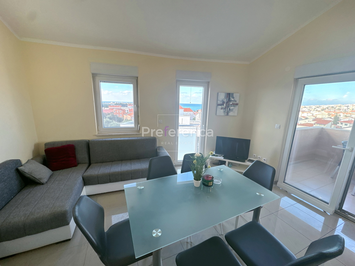 Novalja, mirna lokacija – dvosobno stanovanje v 2. nadstropju