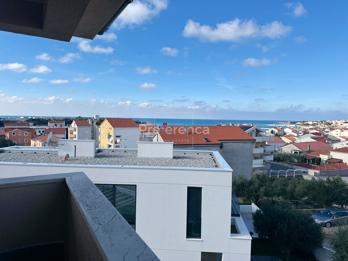 Novalja, mirna lokacija – dvosobno stanovanje v 2. nadstropju