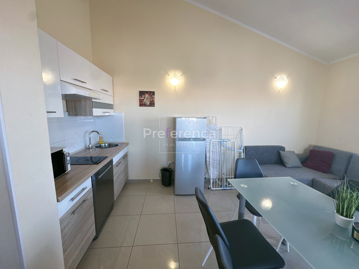 Novalja, mirna lokacija – dvosobno stanovanje v 2. nadstropju