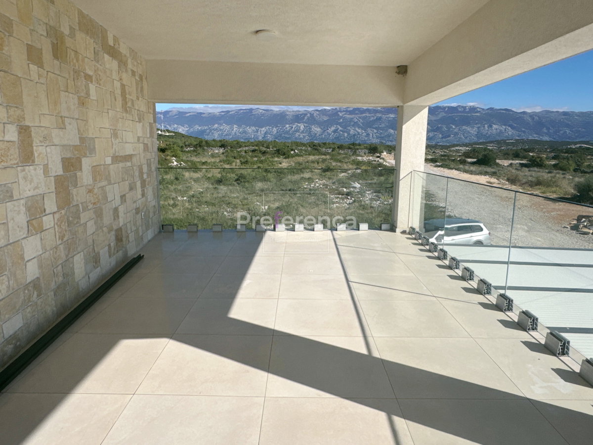 Škuncini stani, Novalja - moderna vila z bazenom