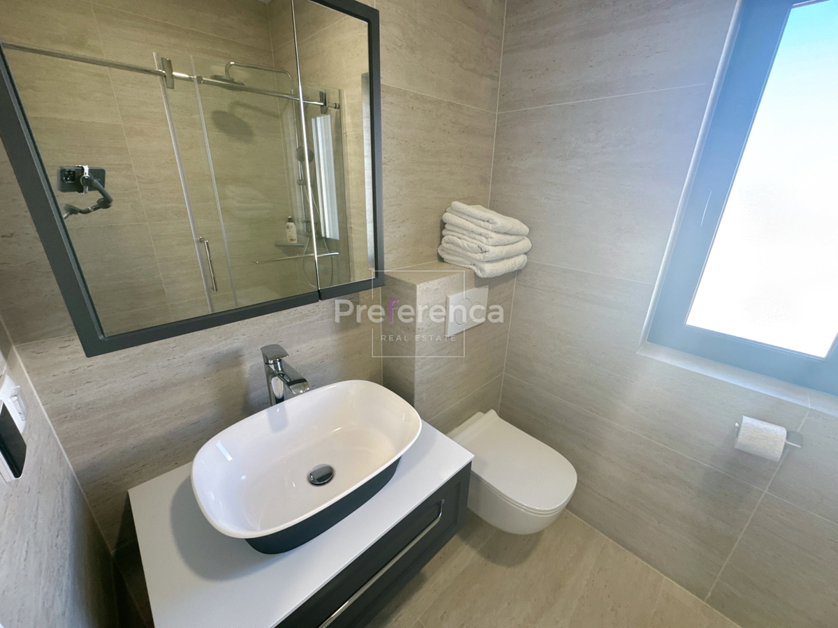 Škuncini stani, Novalja - moderna vila z bazenom