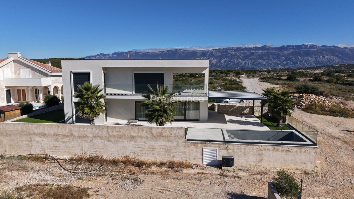 Škuncini stani, Novalja - moderna vila z bazenom