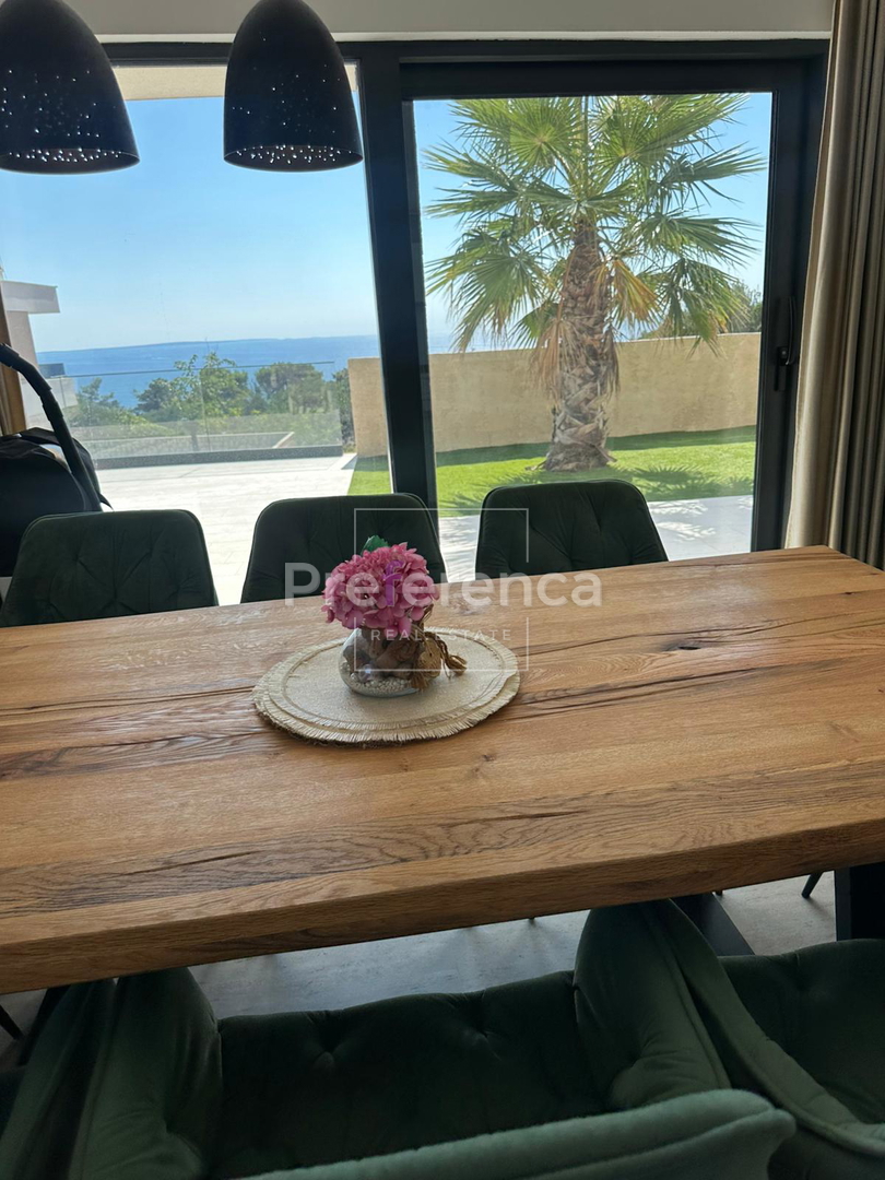 Škuncini stani, Novalja - moderna vila z bazenom