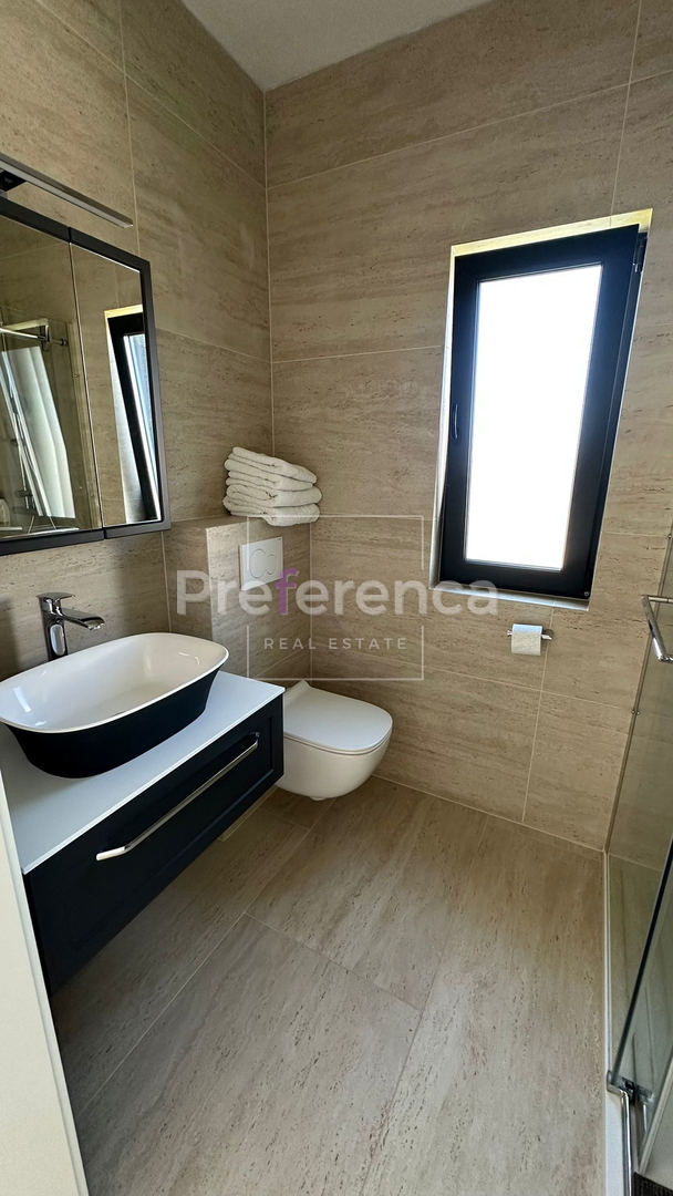 Škuncini stani, Novalja - moderna vila z bazenom