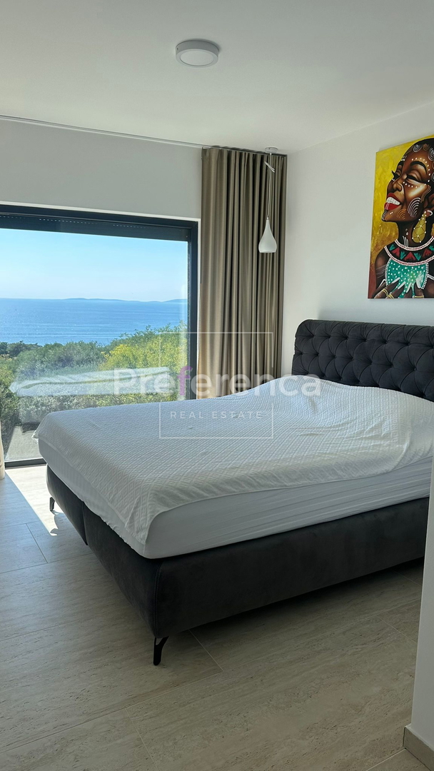 Škuncini stani, Novalja - moderna vila z bazenom