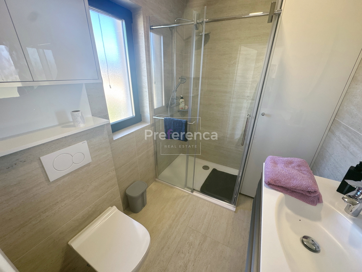 Škuncini stani, Novalja - moderna vila z bazenom