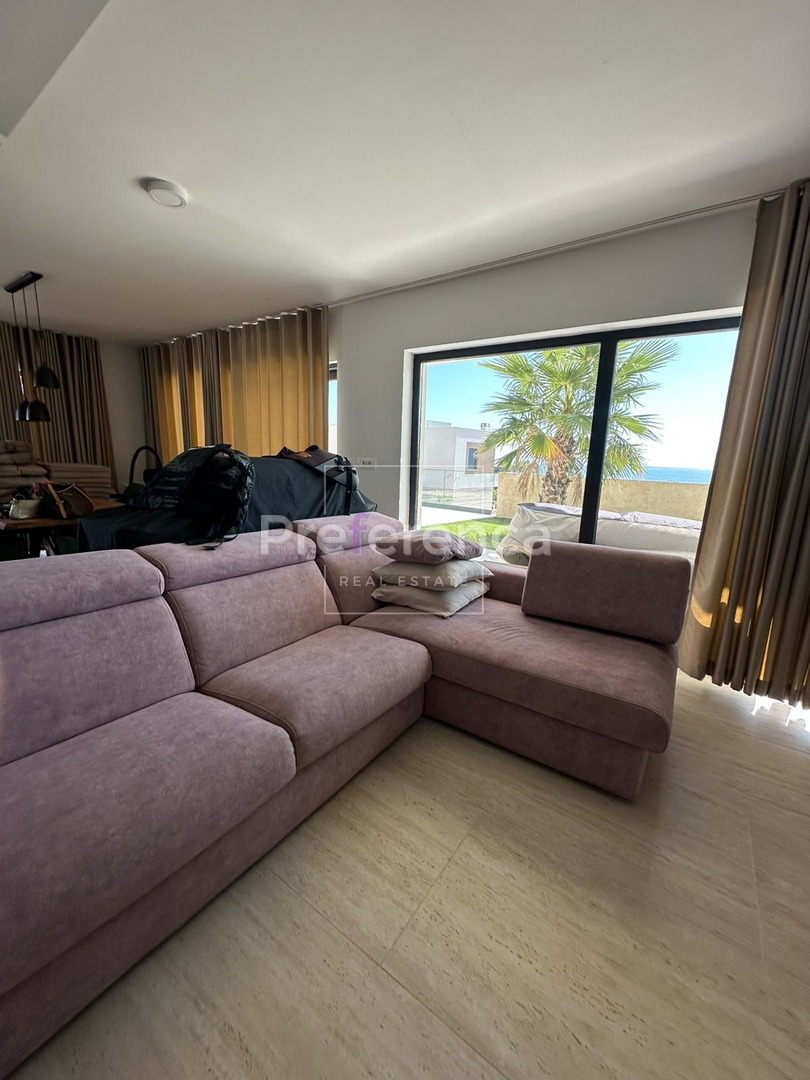 Škuncini stani, Novalja - moderna vila z bazenom