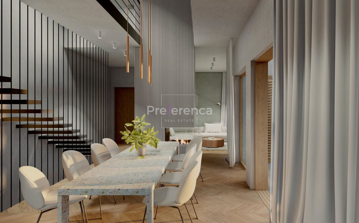Jakišnica - vila z bazenom - INVESTICIJA