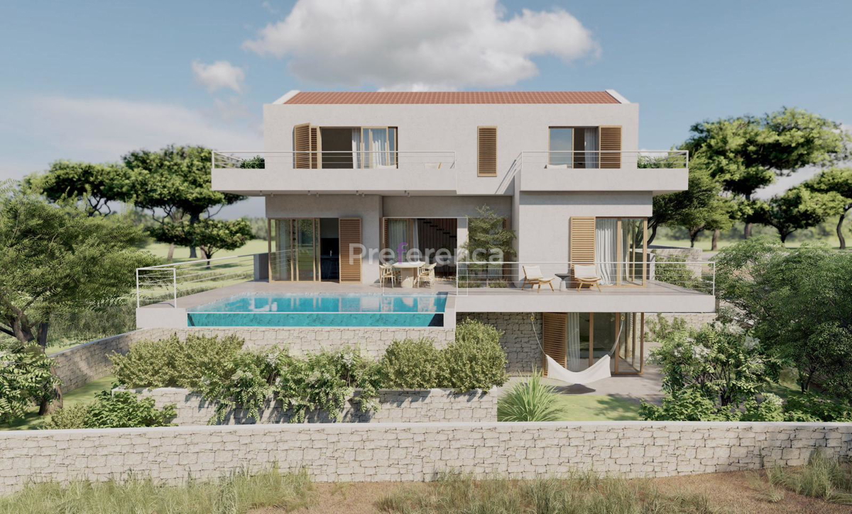 Jakišnica - vila z bazenom - INVESTICIJA