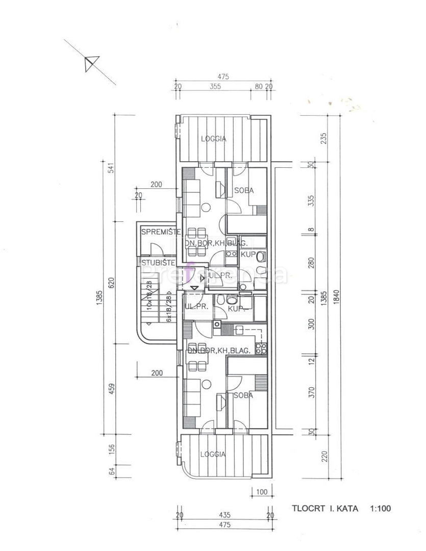 Novalja - hiša s 5 apartmaji blizu morja