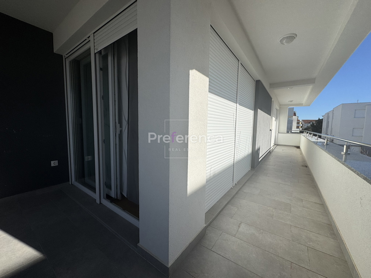 Novalja - luksuzno trisobno stanovanje v bližini morja