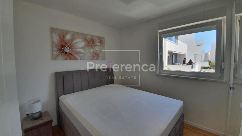 Novalja - luksuzno trisobno stanovanje v bližini morja