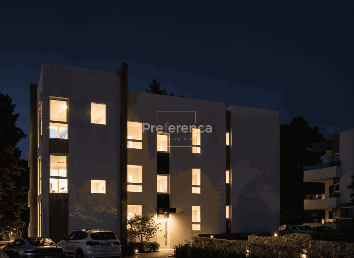 Novalja - dvosobno stanovanje v pritličju z vrtom - DRUGA VRSTA OD MORA