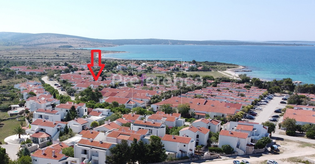 Gajac - dvoetažni stan u prizemlju