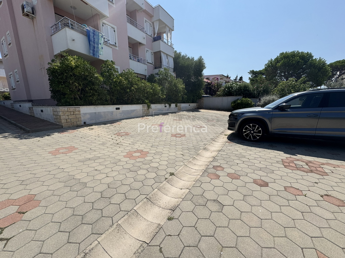 Novalja - trisobno stanovanje z razgledom