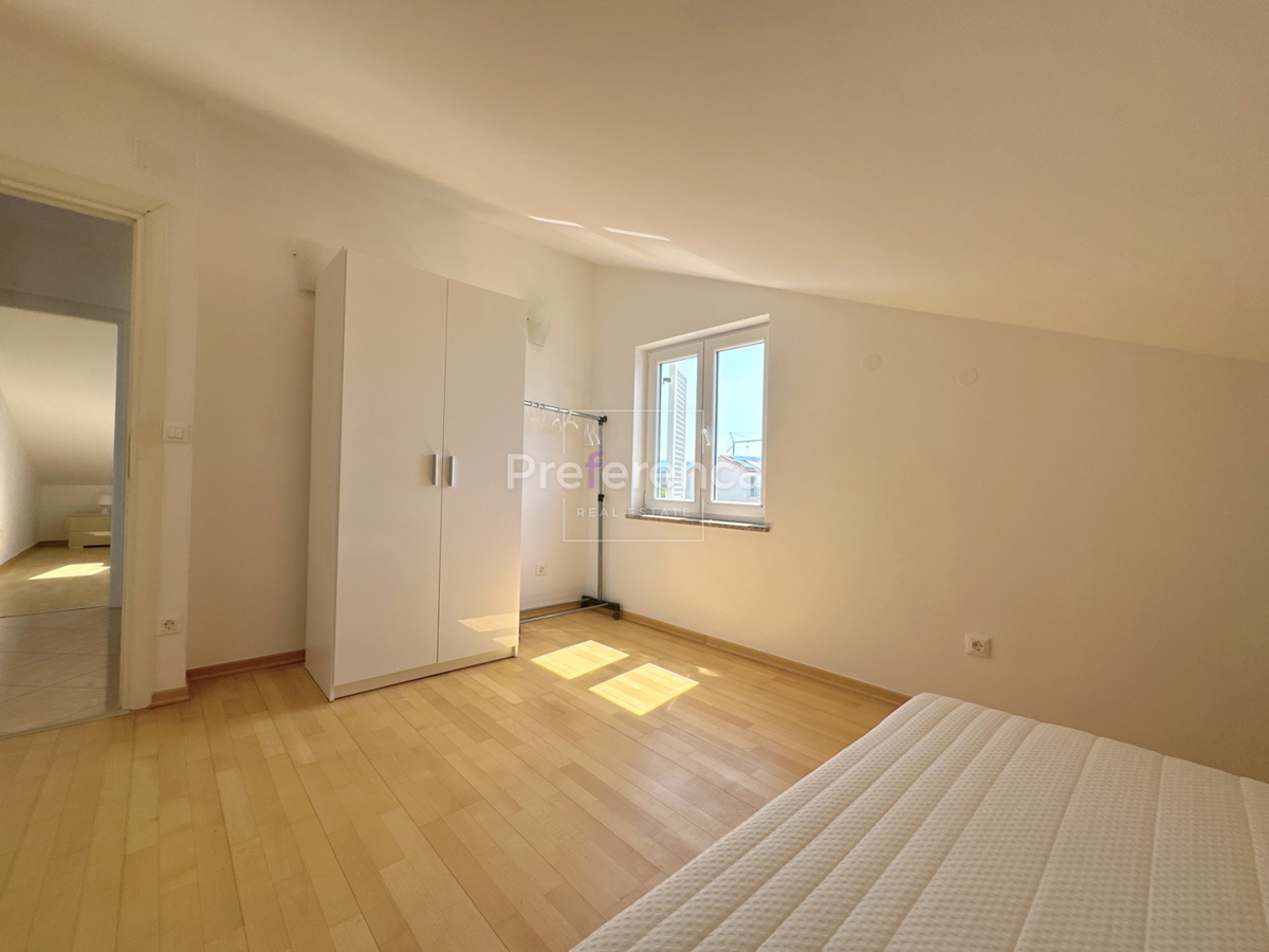 Novalja - trisobno stanovanje z razgledom