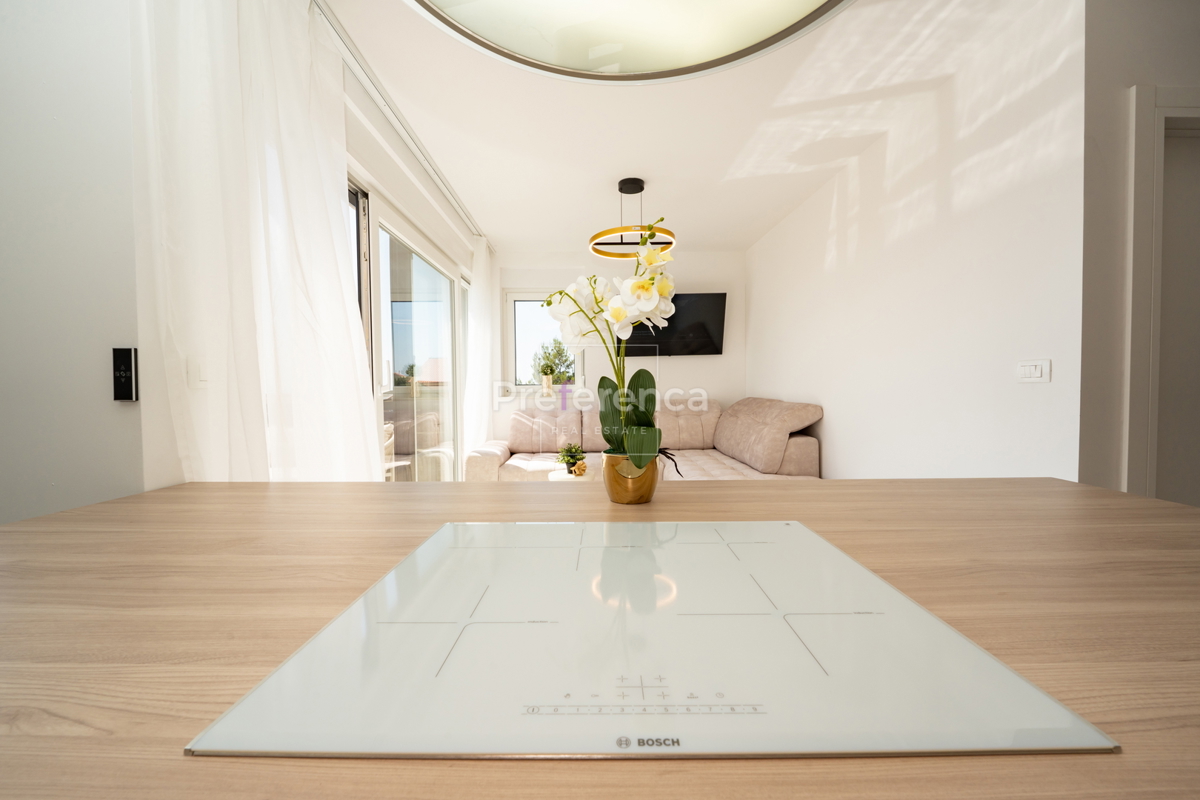 Mandre - dvoposteljno stanovanje s čudovitim razgledom