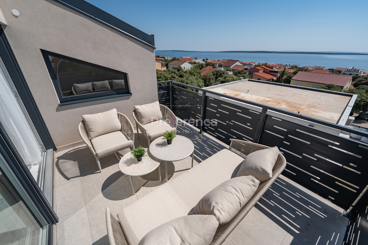 Mandre - dvoposteljno stanovanje s čudovitim razgledom