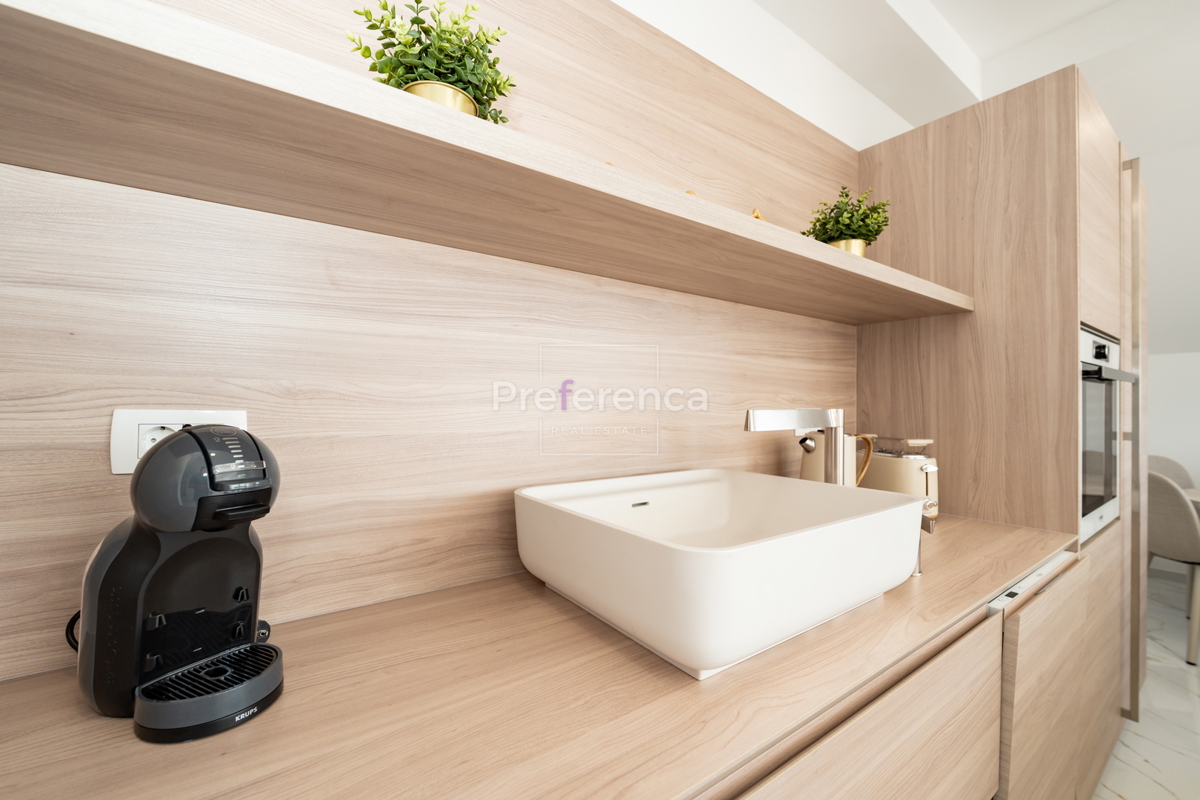 Mandre - dvoposteljno stanovanje s čudovitim razgledom