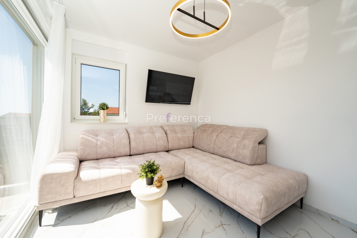 Mandre - dvoposteljno stanovanje s čudovitim razgledom