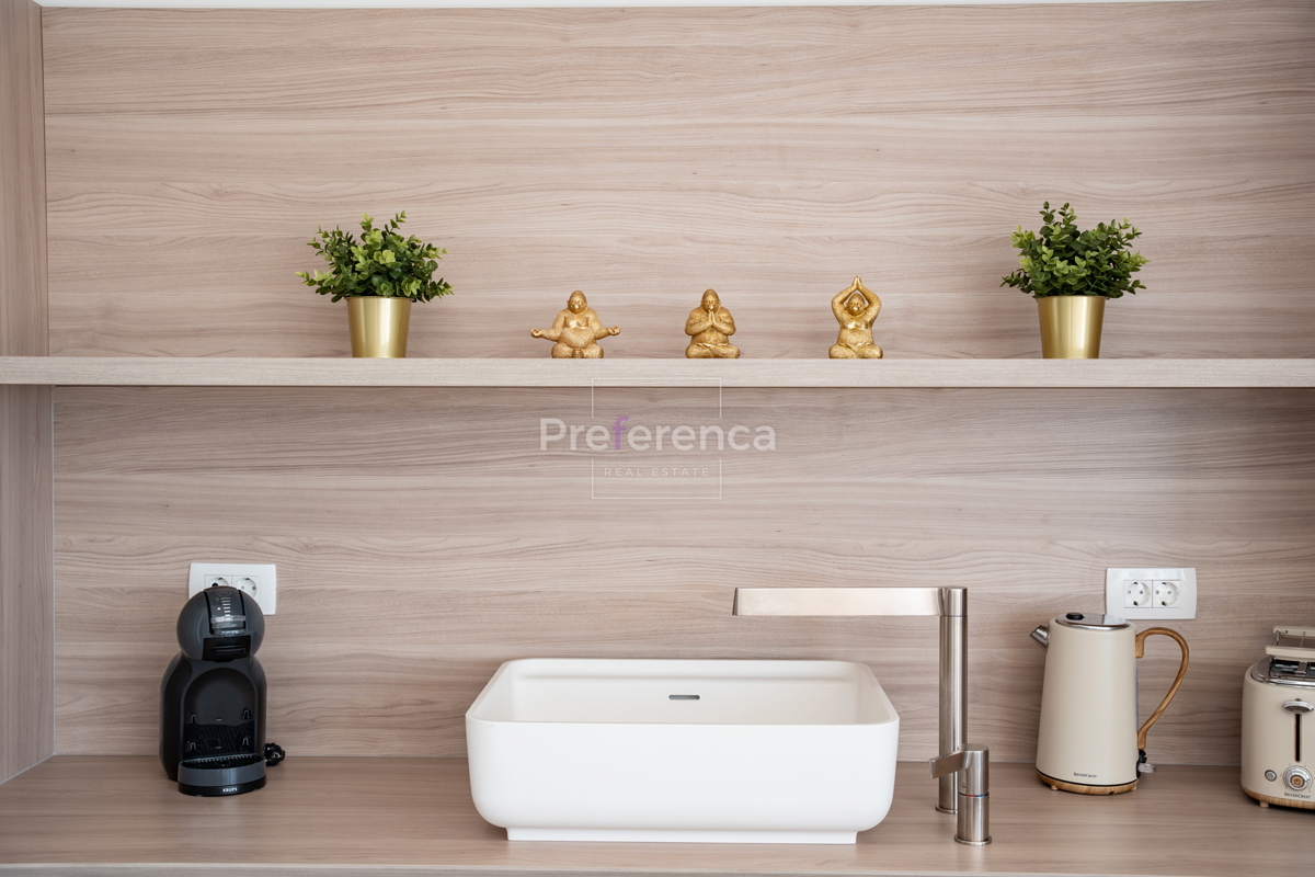 Mandre - dvoposteljno stanovanje s čudovitim razgledom