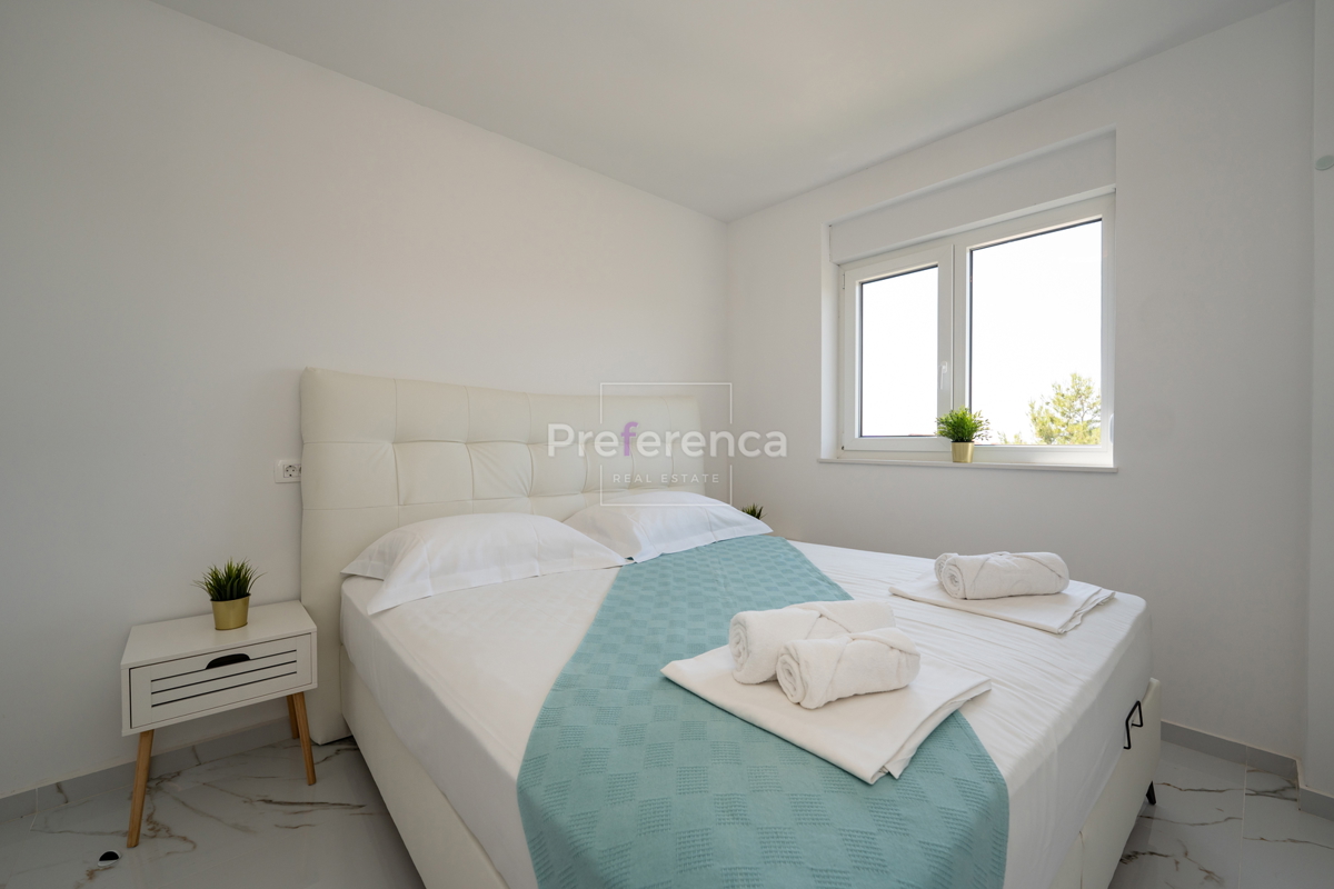 Mandre - dvoposteljno stanovanje s čudovitim razgledom