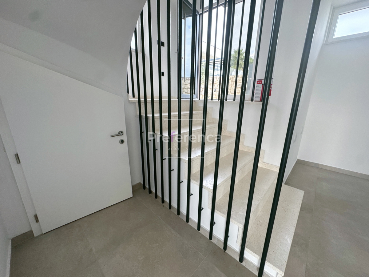 Novalja, Škuncini stani - vrhunska vila z bazenom