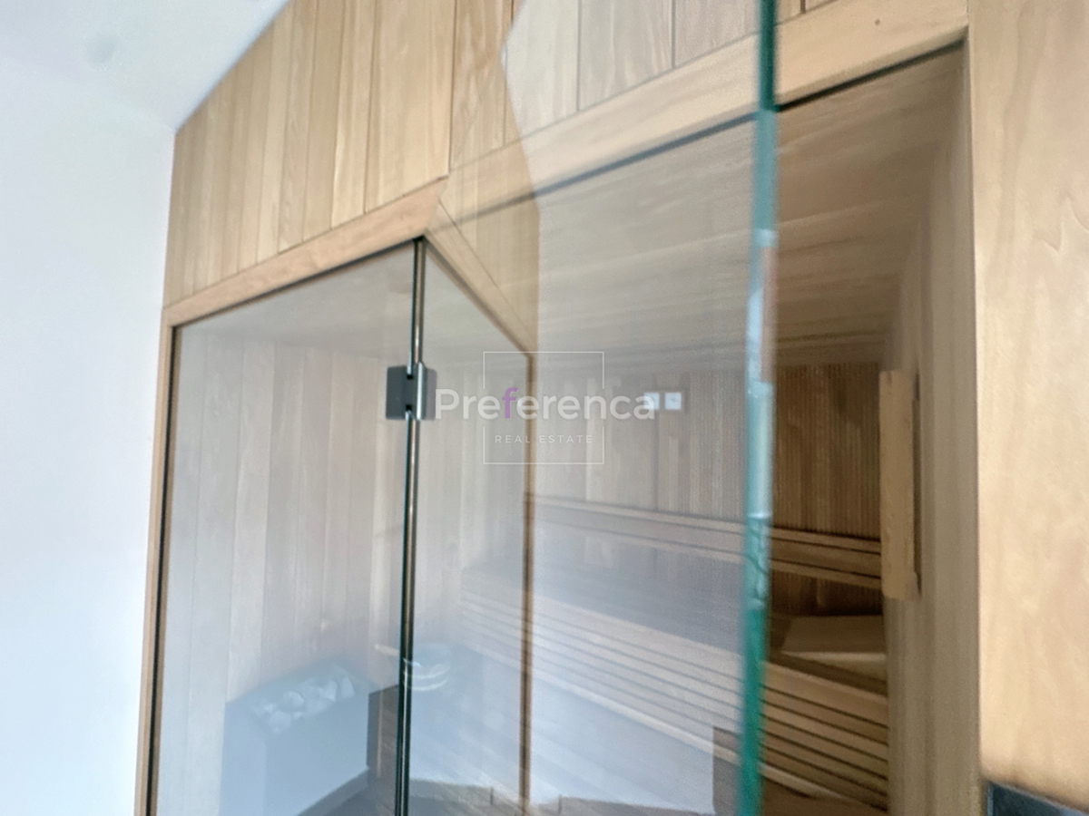 Novalja, Škuncini stani - vrhunska vila z bazenom