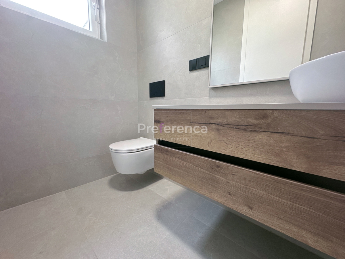 Novalja, Škuncini stani - vrhunska vila z bazenom