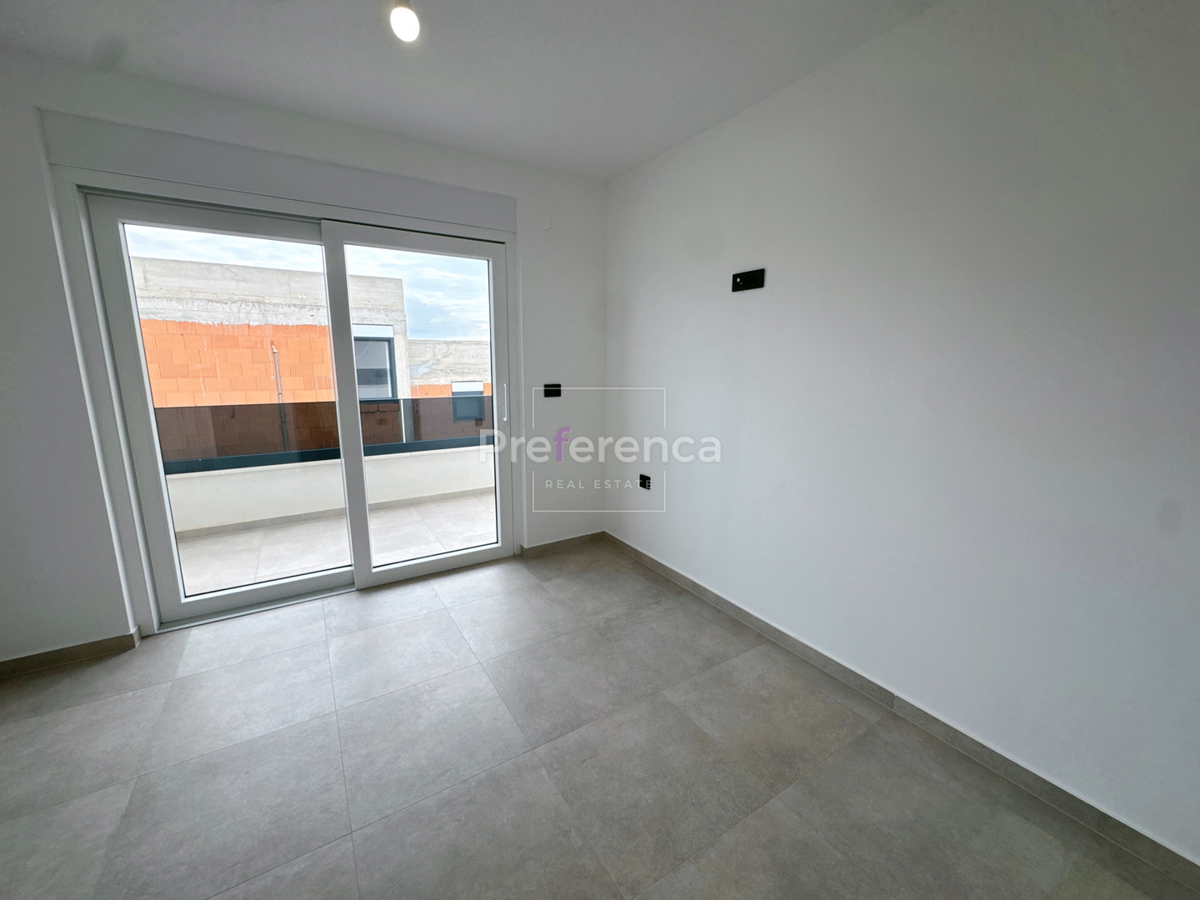 Novalja, Škuncini stani - vrhunska vila z bazenom