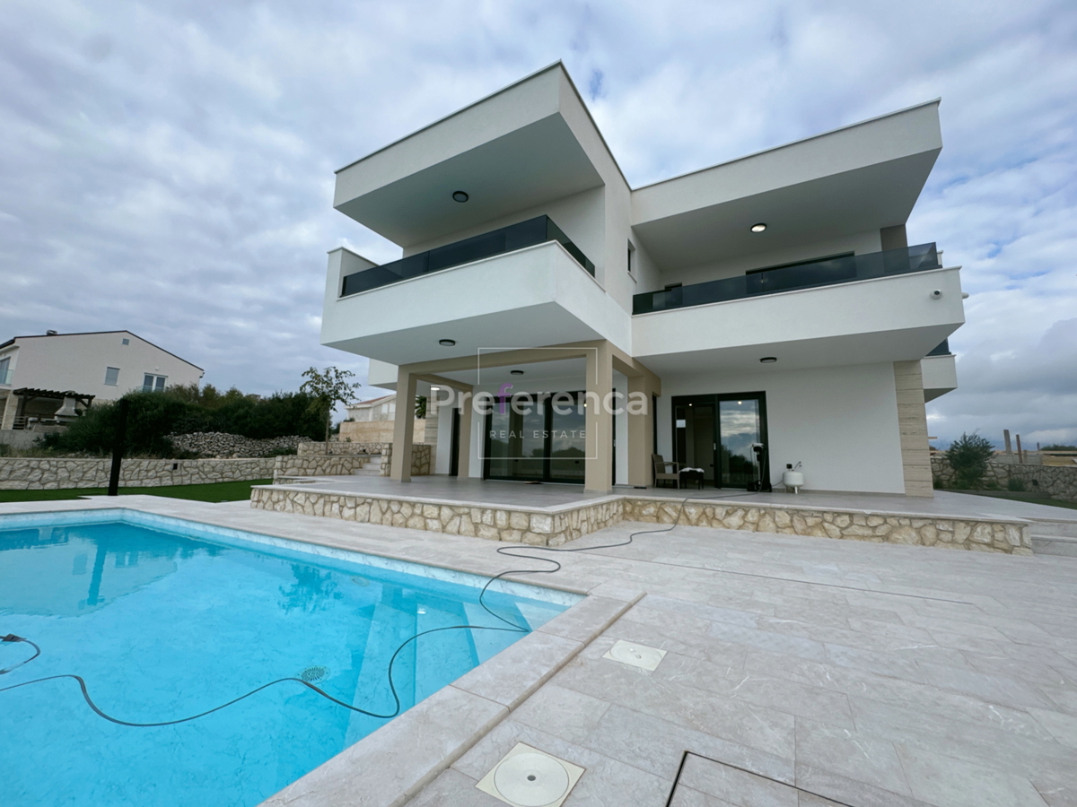 Novalja, Škuncini stani - vrhunska vila z bazenom