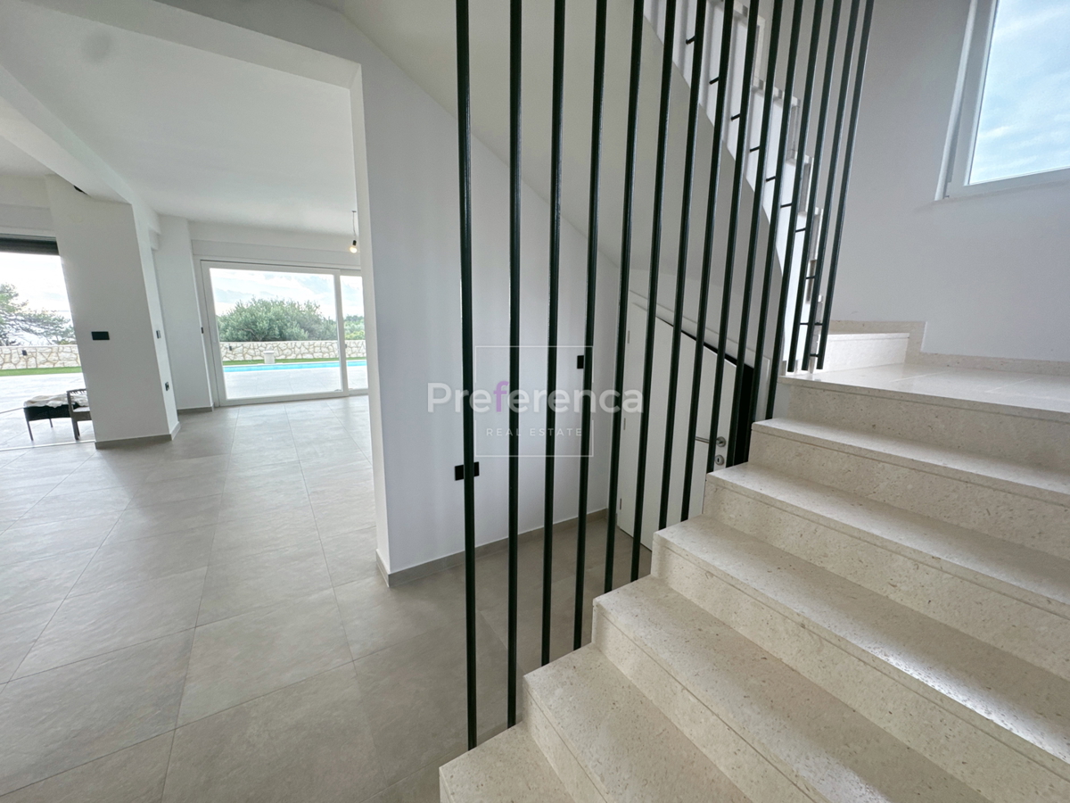 Novalja, Škuncini stani - vrhunska vila z bazenom