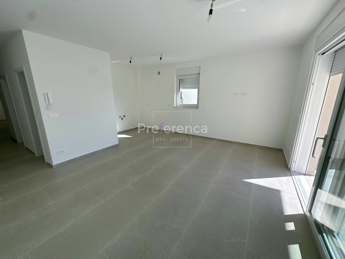 Povljana - dvosobno stanovanje v prvem nadstropju