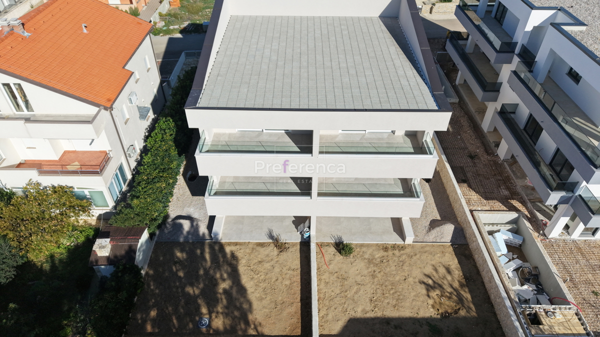 Povljana - dvosobno stanovanje v prvem nadstropju