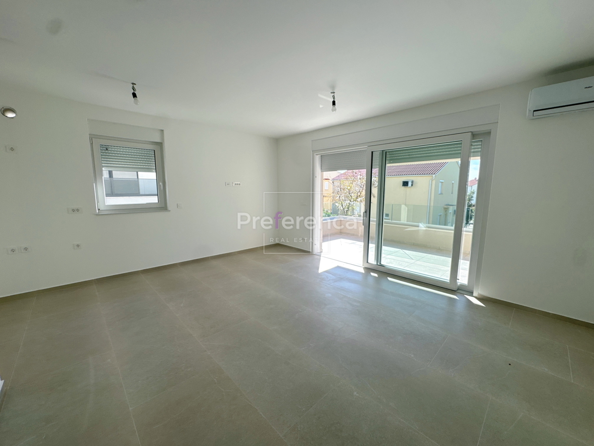 Povljana - dvosobno stanovanje v prvem nadstropju