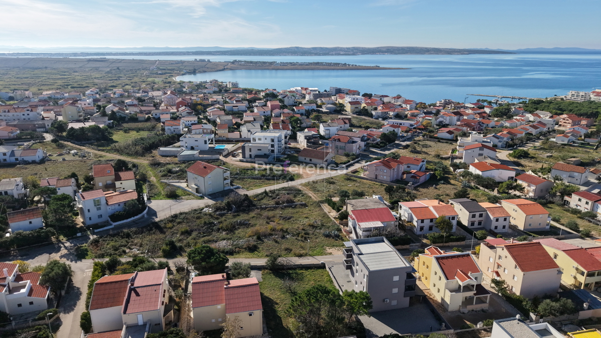 Povljana - dvosobno stanovanje v prvem nadstropju