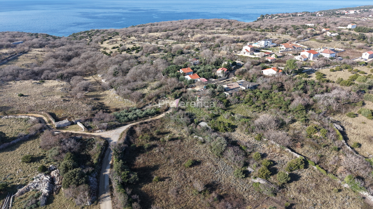 Novalja, Vidasovi stani - kmetijsko zemljišče ob gradbeni coni