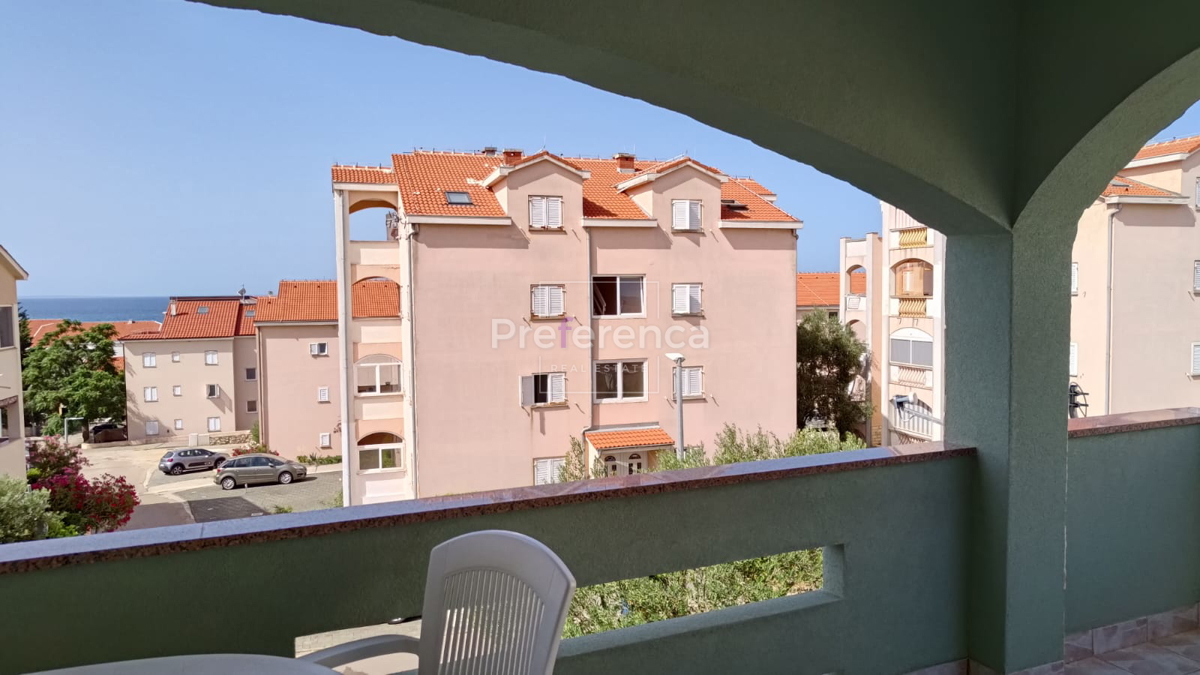 Novalja - hiša z apartmaji