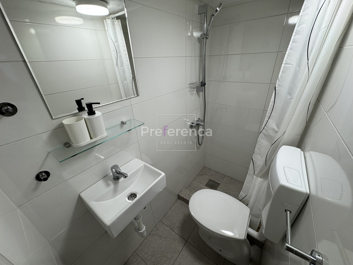 Kustići - vrstna hiša s 4 enotami