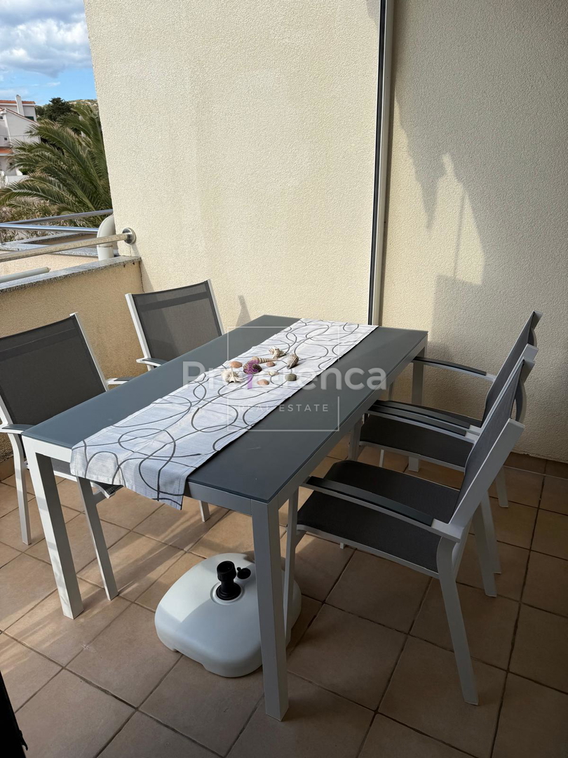 Stara Novalja - enosobno stanovanje v prvem redu ob morju