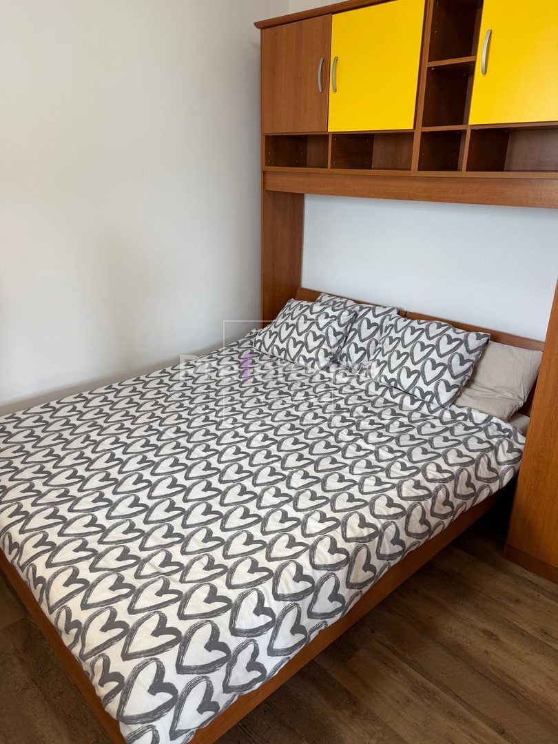 Stara Novalja - enosobno stanovanje v prvem redu ob morju