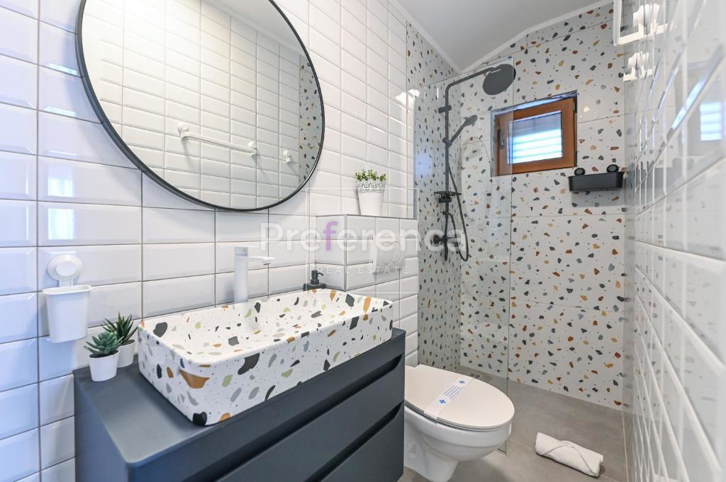 Dabovi stani, Novalja - vila s bazenom + zemljišče s projektom